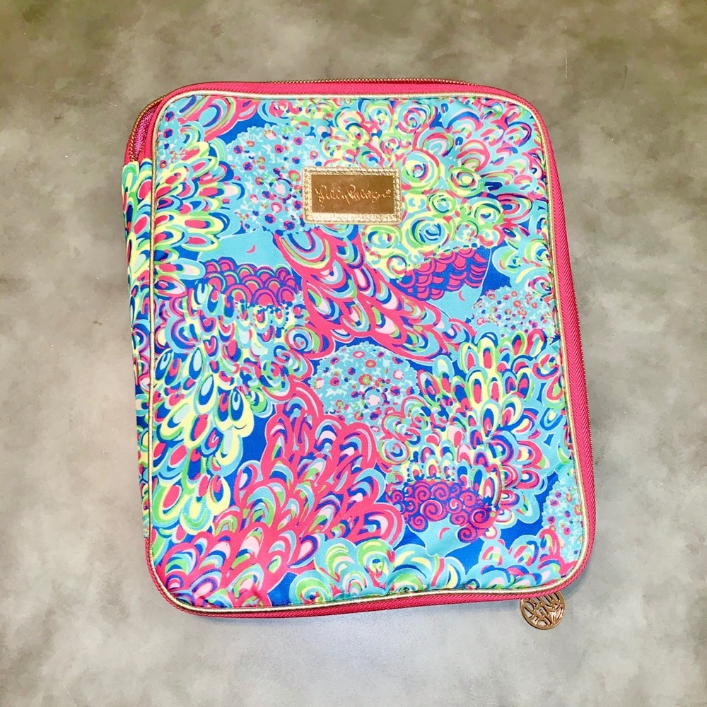 Lilly Pulitzer iPad sleeve/pocket book